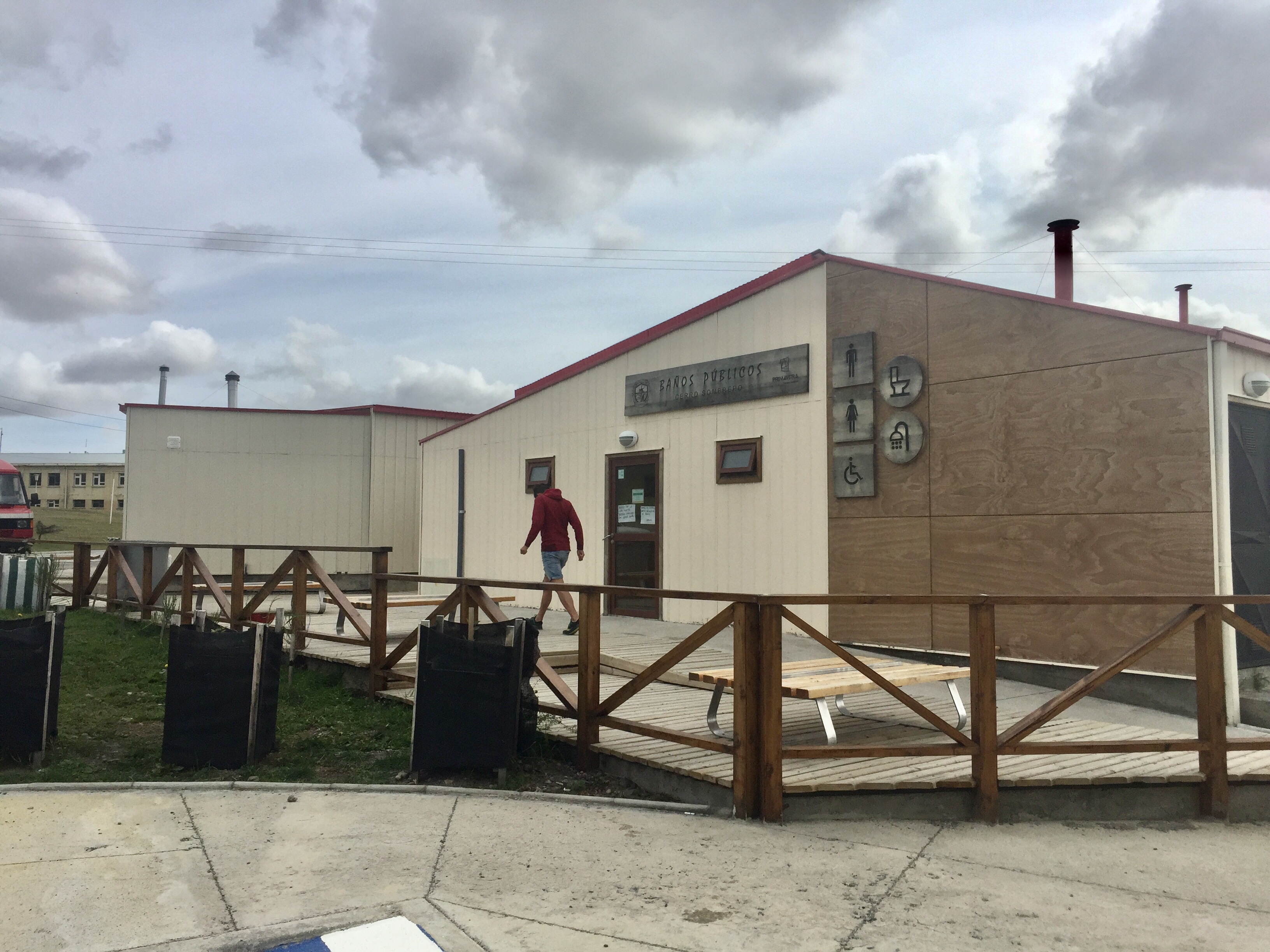 Photo Maison De Nicolas Hulot En Corse [2020-02-10] Nicolas Hulot, nous voilà ! | Pieds & Pattes liés